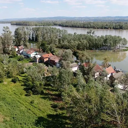 Vikendica Dunav Ms Celarevo